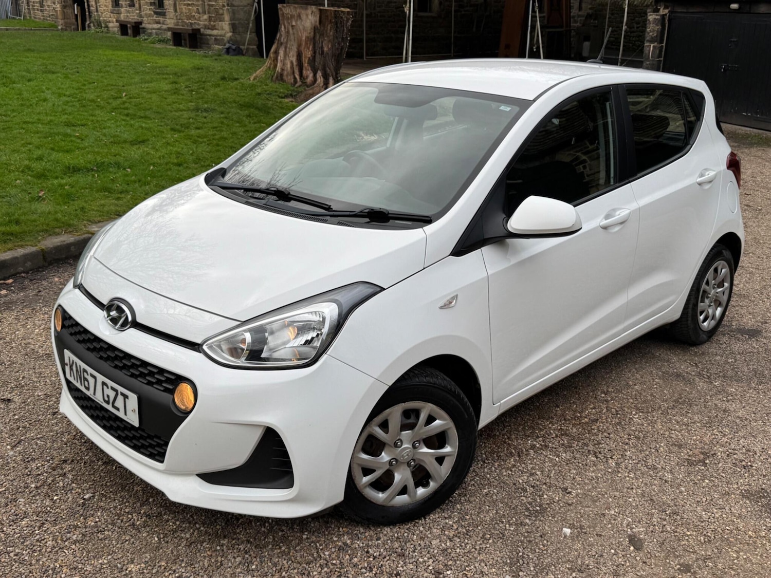 Used Hyundai i10 2018 for sale - 77853208: Photo 36