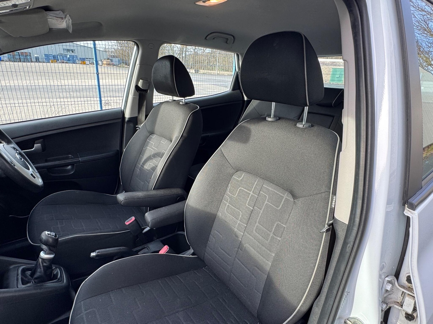 Used Kia Venga 2013 for sale - 77633956: Photo 22