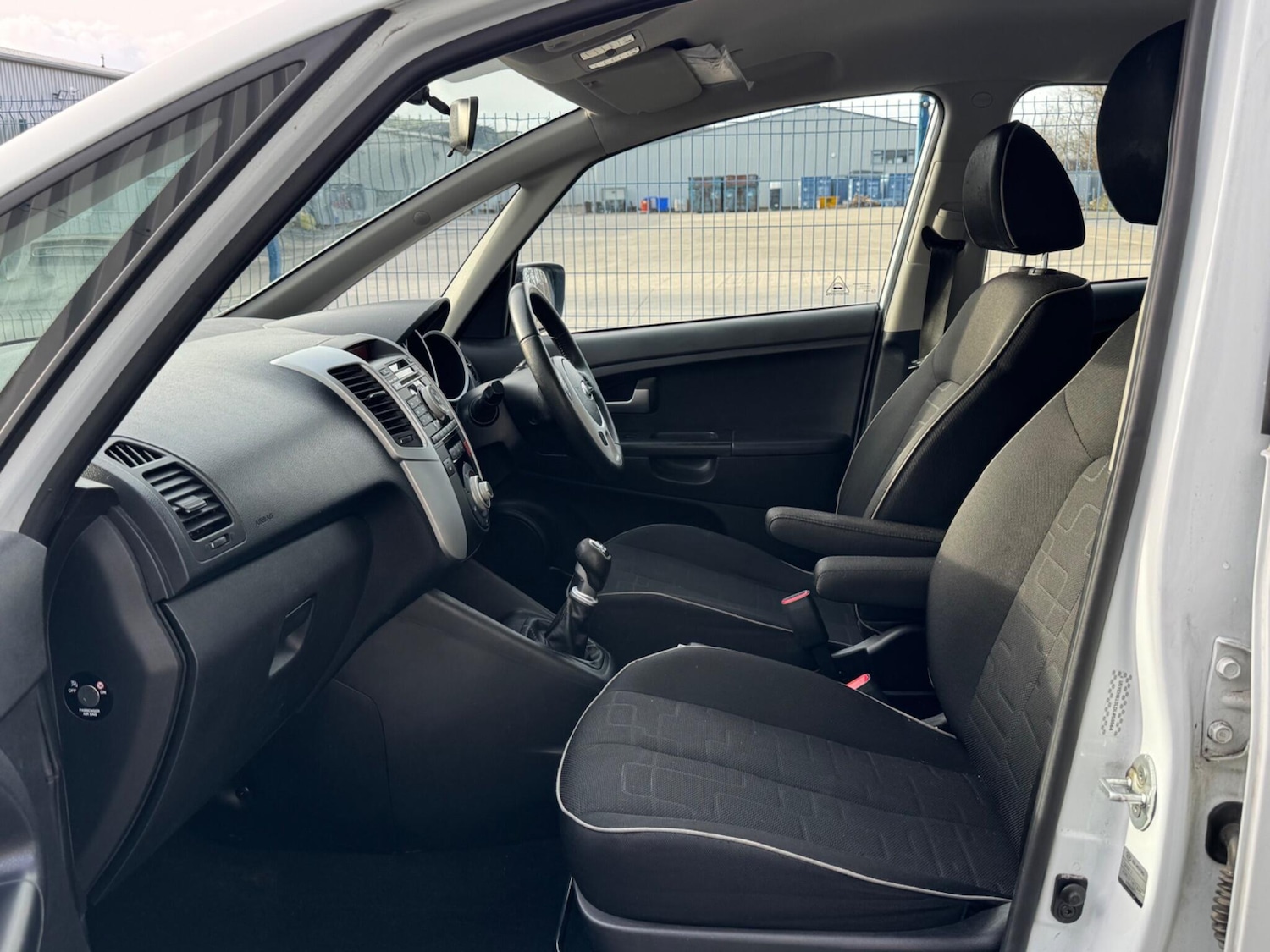 Used Kia Venga 2013 for sale - 77633956: Photo 23