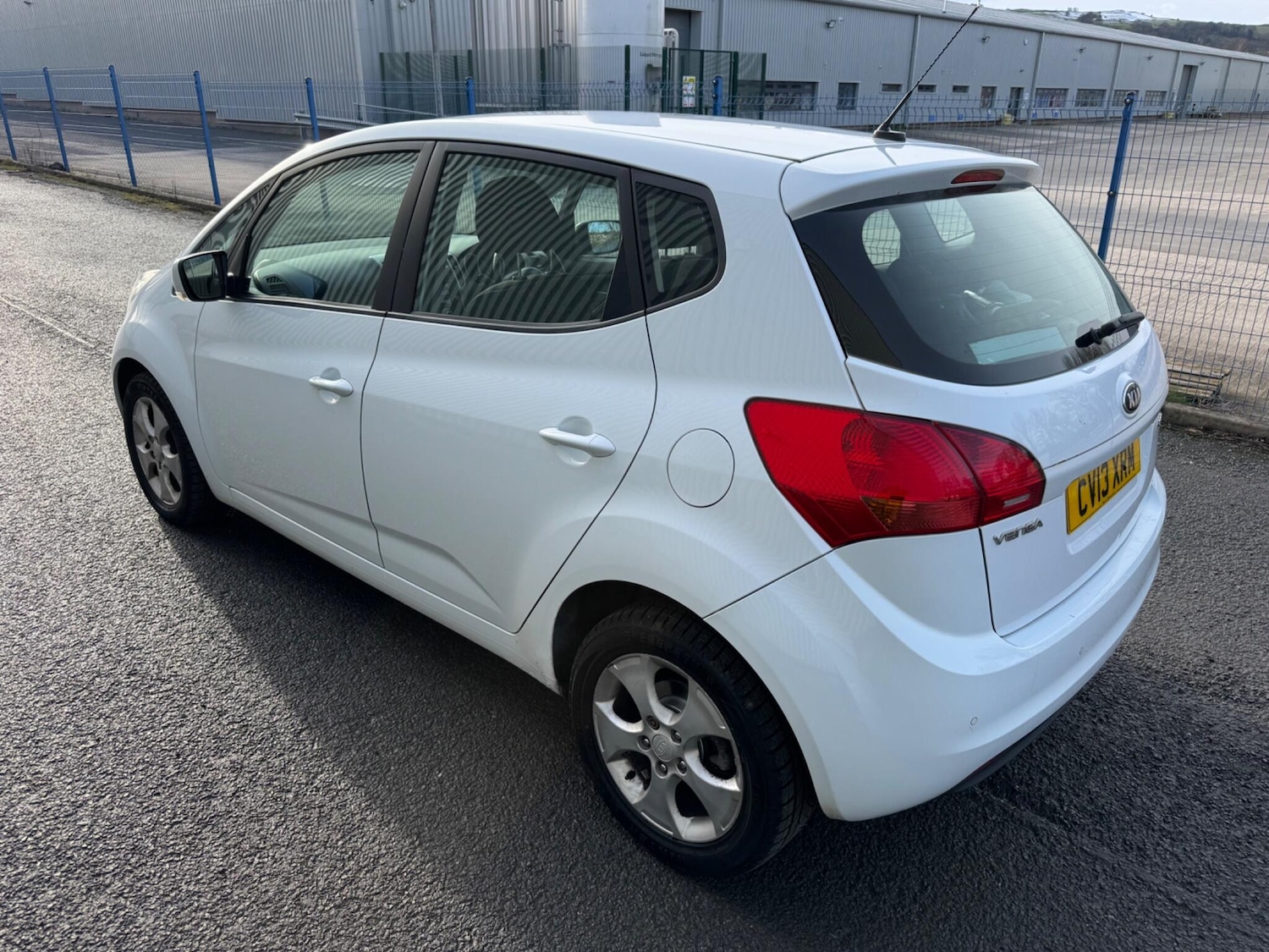 Used Kia Venga 2013 for sale - 77633956: Photo 9