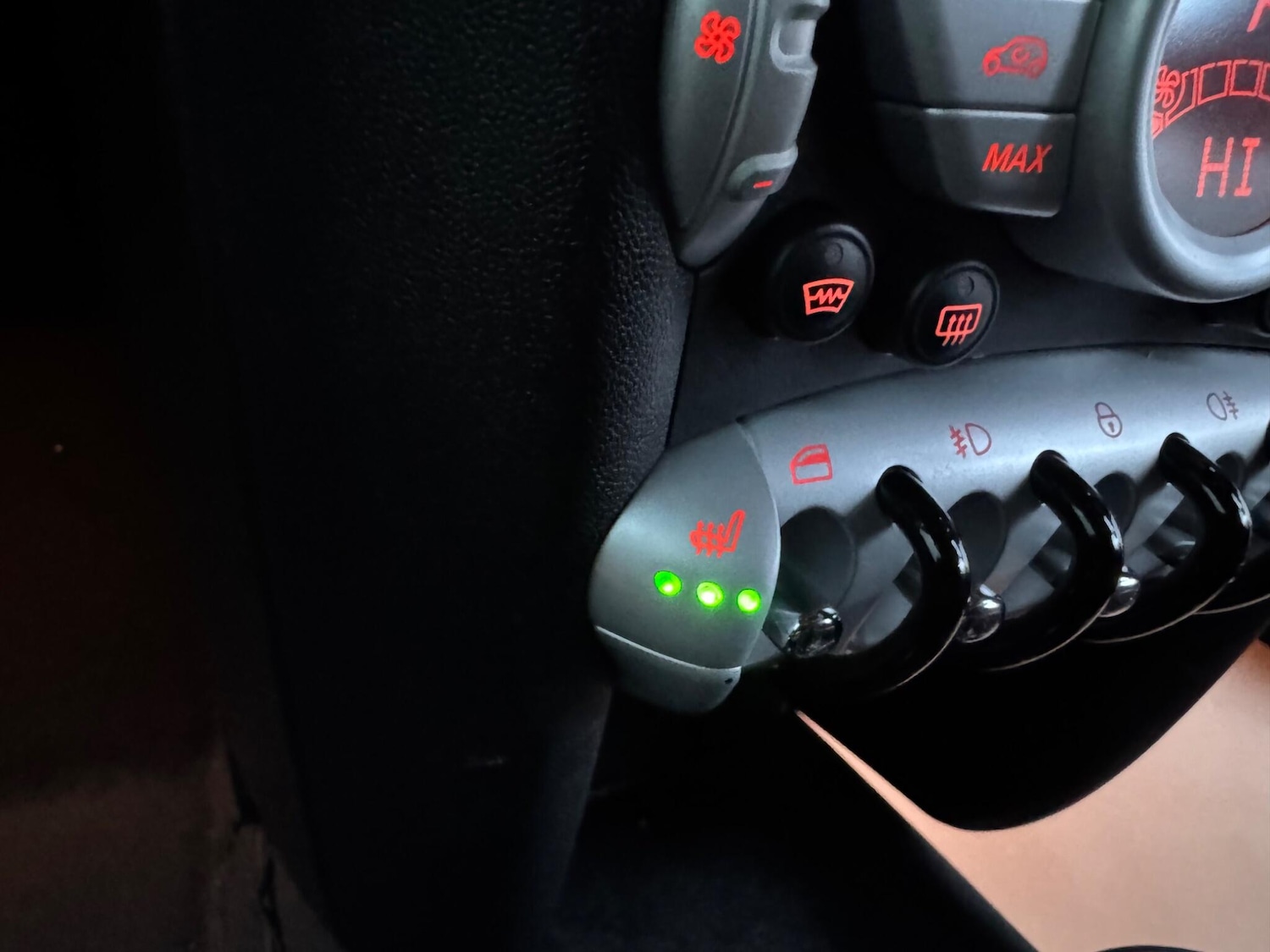 Used MINI Hatch 2010 for sale - 77315482: Photo 23