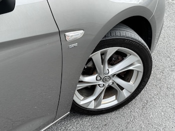 Used Vauxhall Astra 2017 for sale - 79452841: Photo