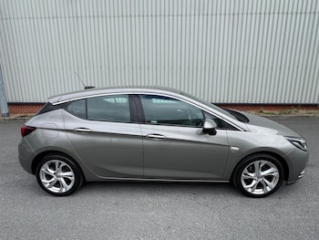 Used Vauxhall Astra 2017 for sale - 79452841: Photo