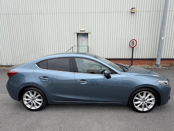 Used Mazda Mazda3 2015 for sale - 79609627: Photo