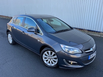 Used Vauxhall Astra 2013 for sale - 77559942: Photo