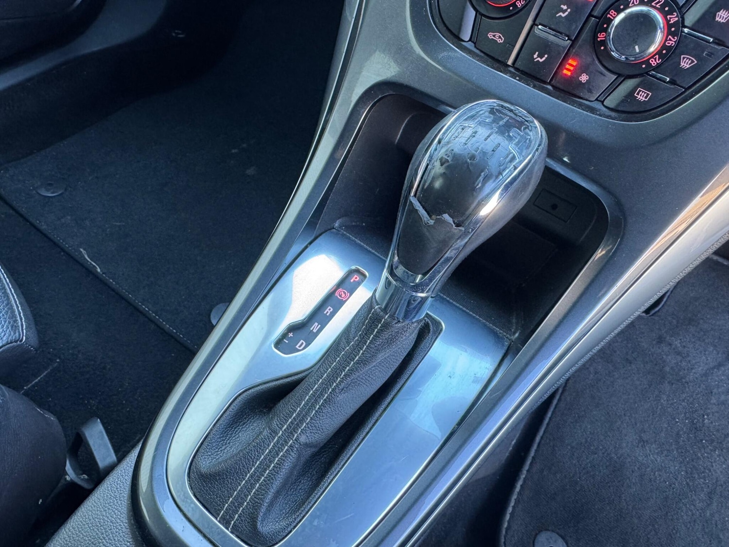 Used Vauxhall Astra 2013 for sale - 77559942: Photo 30