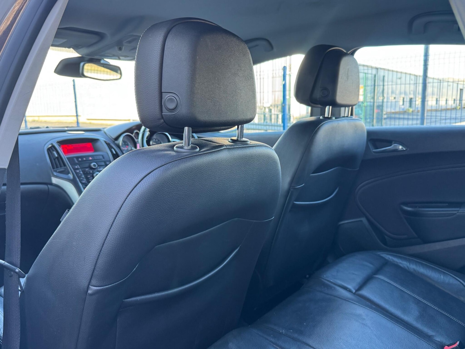 Used Vauxhall Astra 2013 for sale - 77559942: Photo 31