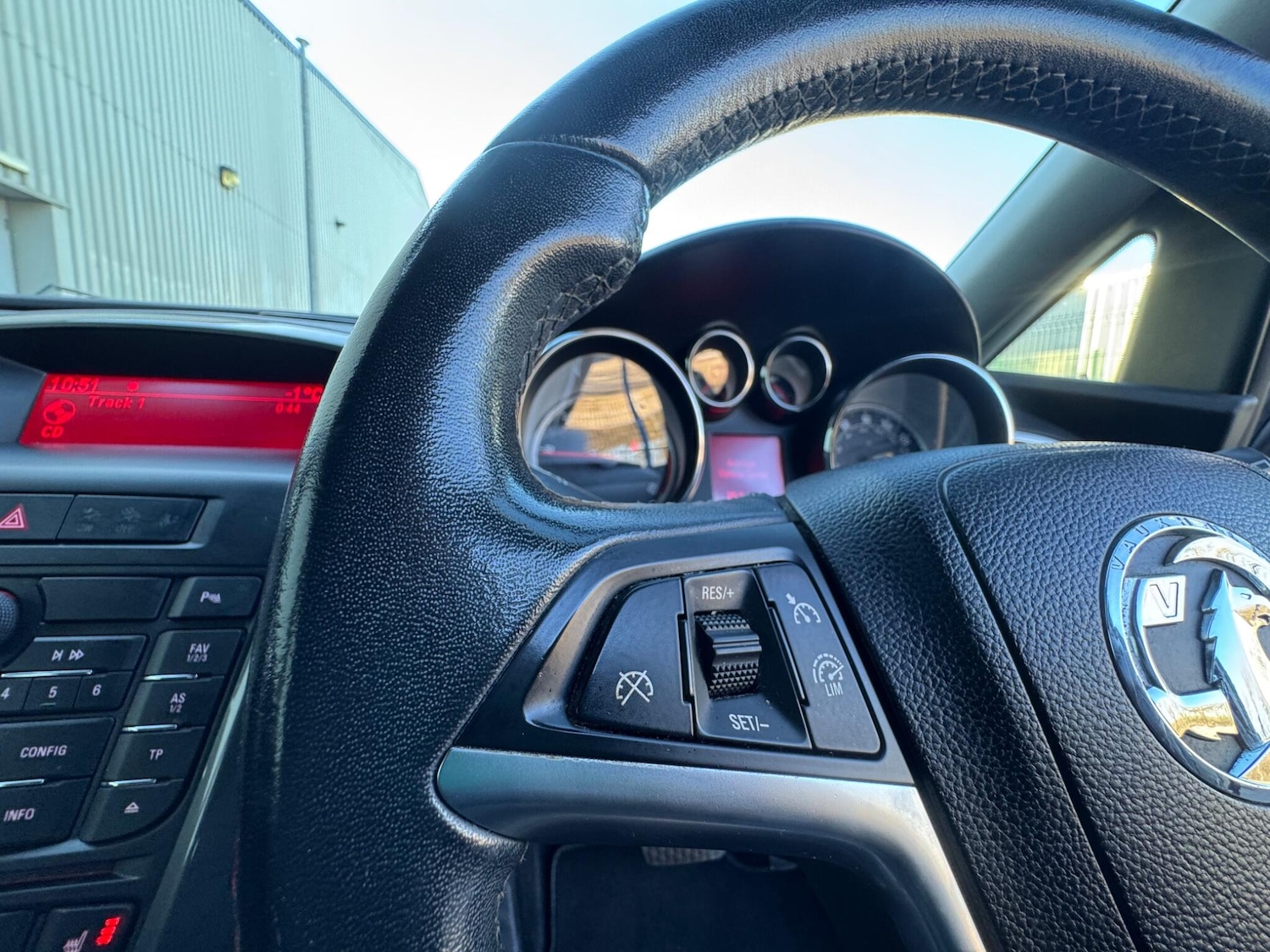 Used Vauxhall Astra 2013 for sale - 77559942: Photo 33