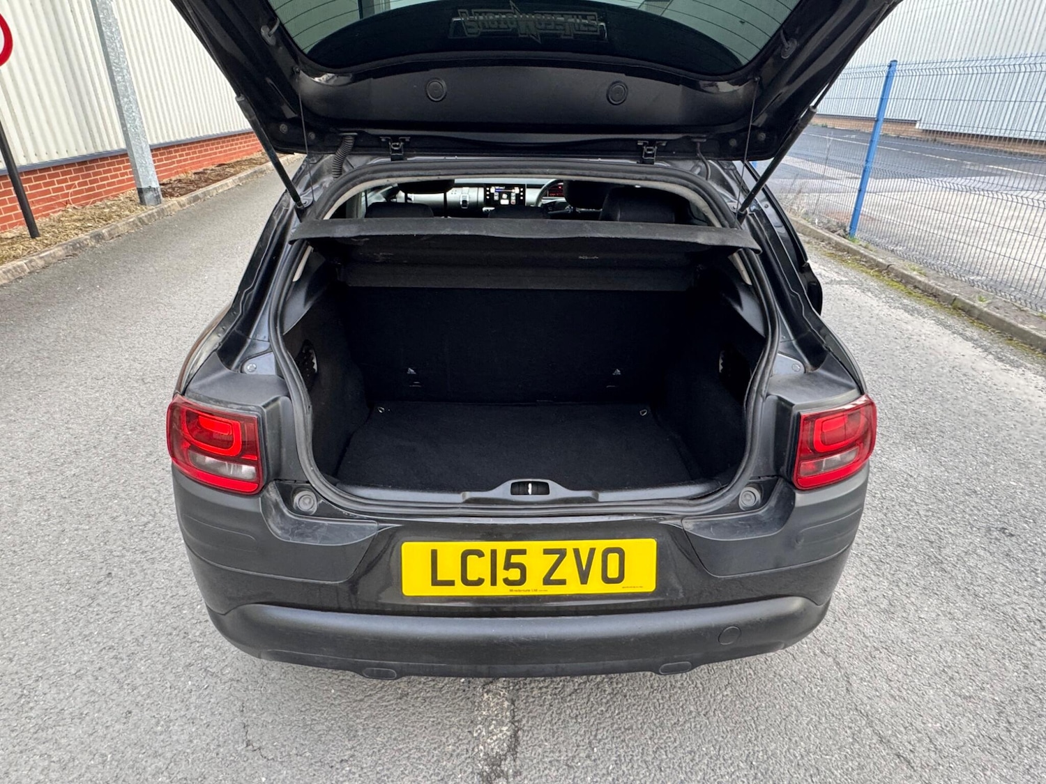 Used Citroen C4 Cactus 2015 for sale - 78046661: Photo 14