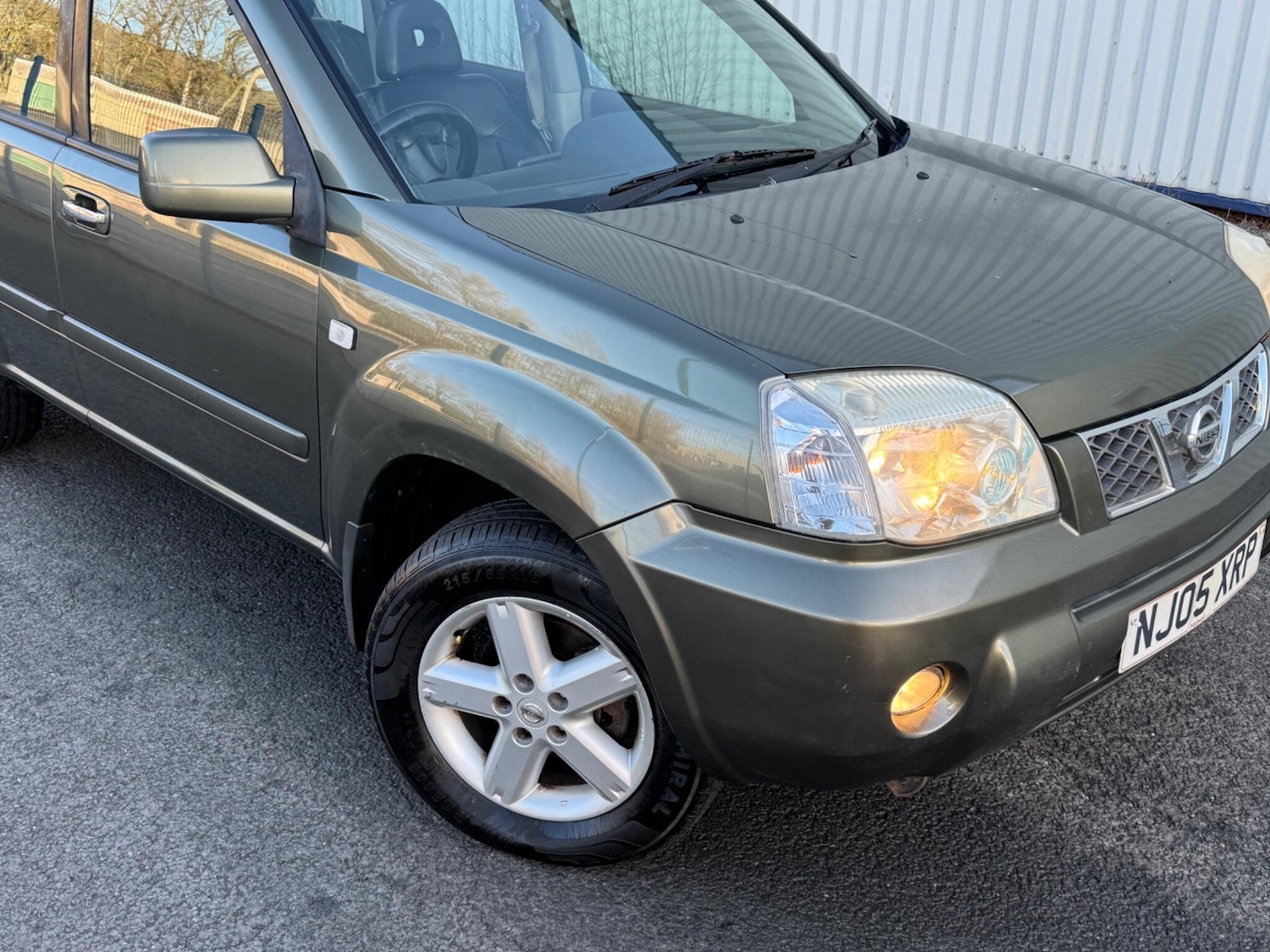 Used Nissan X-Trail 2005 for sale - 77205090: Photo 2