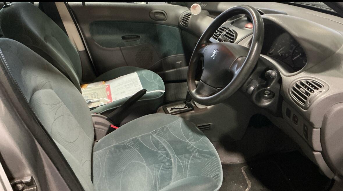 Used Peugeot 206 2001 for sale - 77456160: Photo 4
