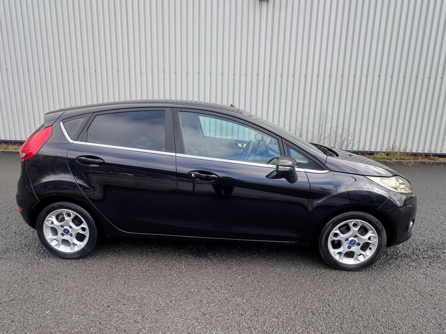 Used Ford Fiesta 2012 for sale - 77205081: Photo 4