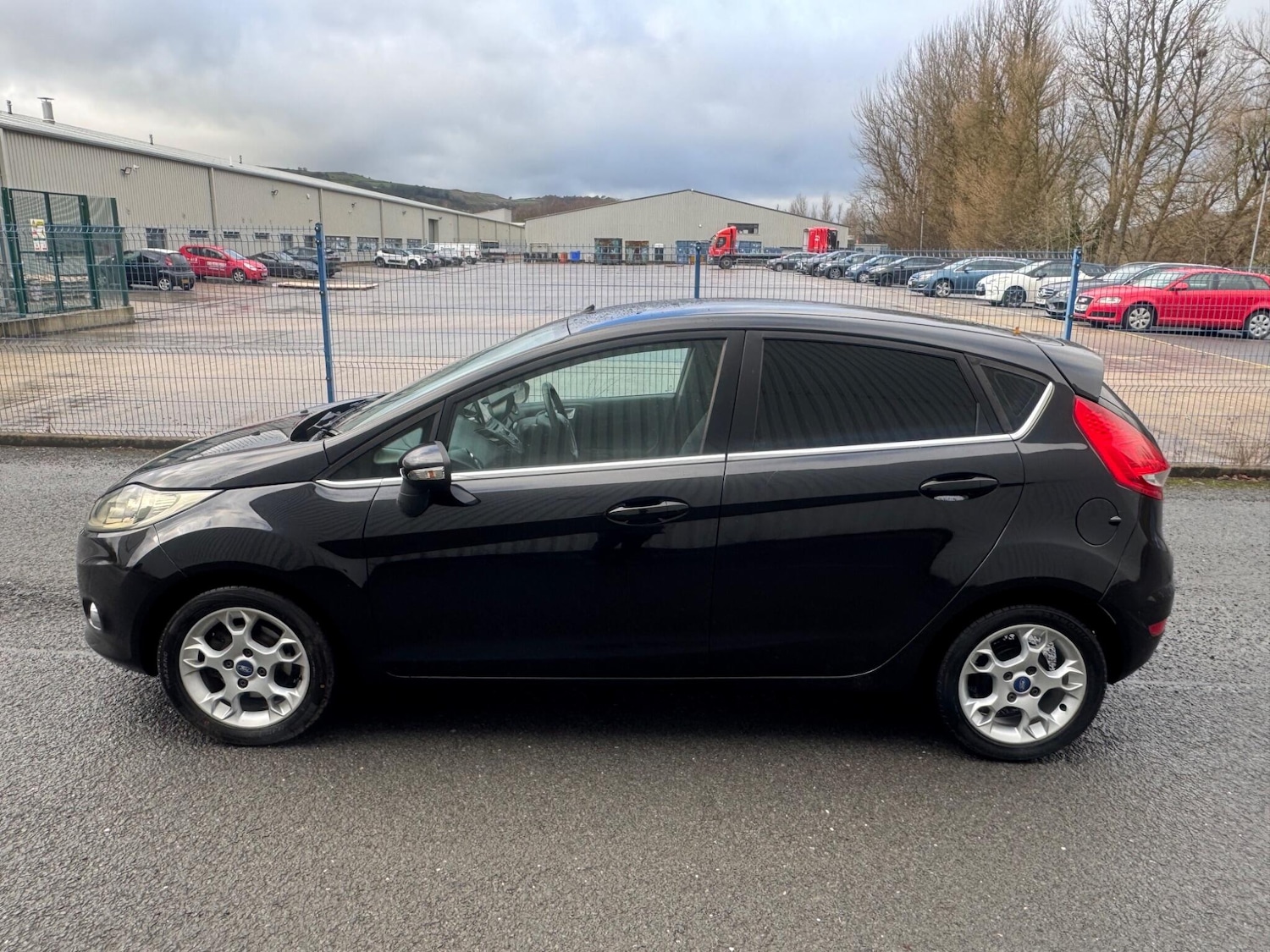 Used Ford Fiesta 2012 for sale - 77205081: Photo 8