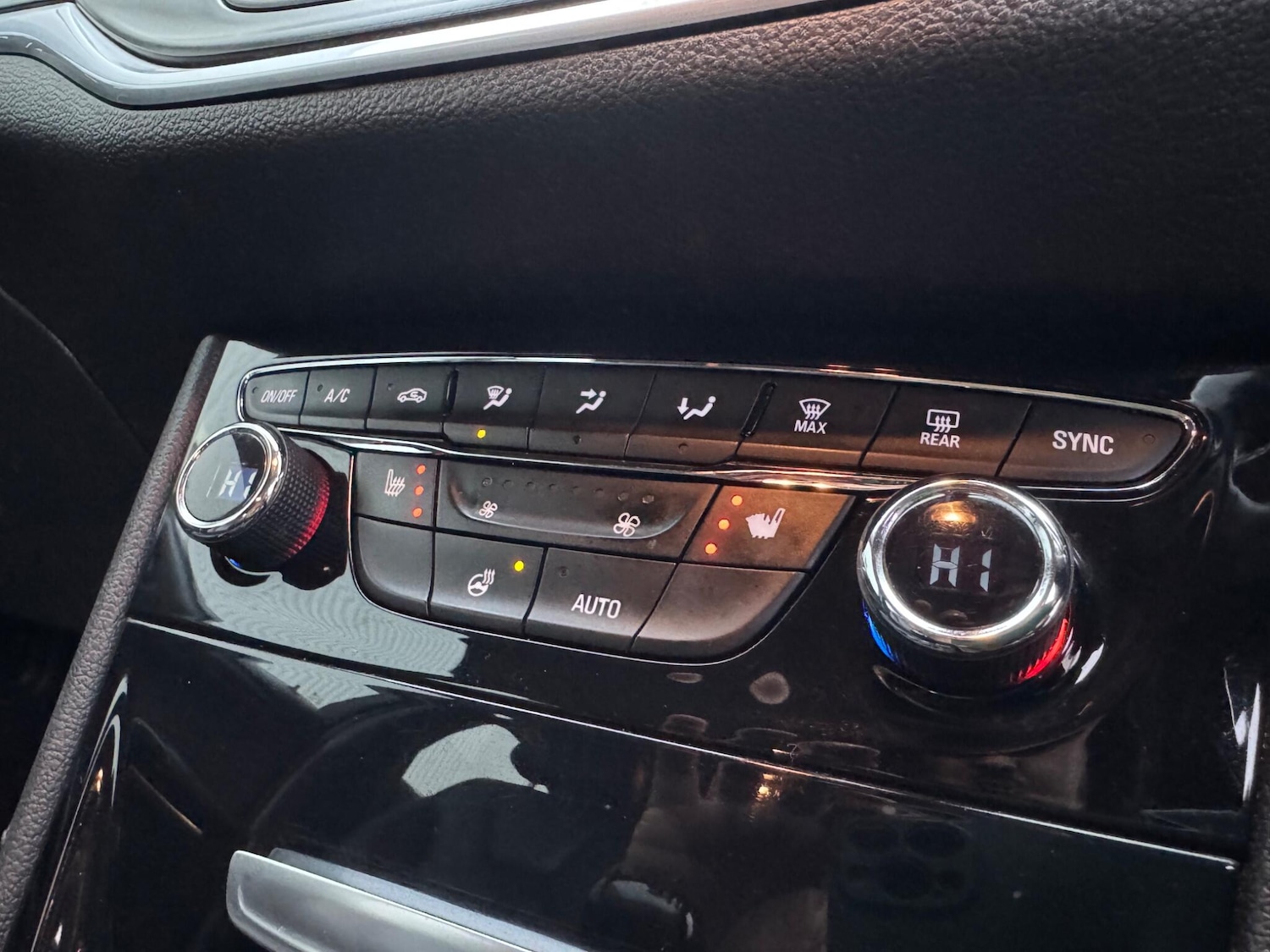 Used Vauxhall Astra 2016 for sale - 77658870: Photo 25