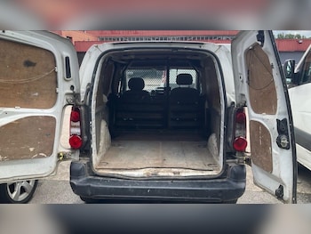 Used Peugeot Partner 2012 for sale - 79012537: Photo
