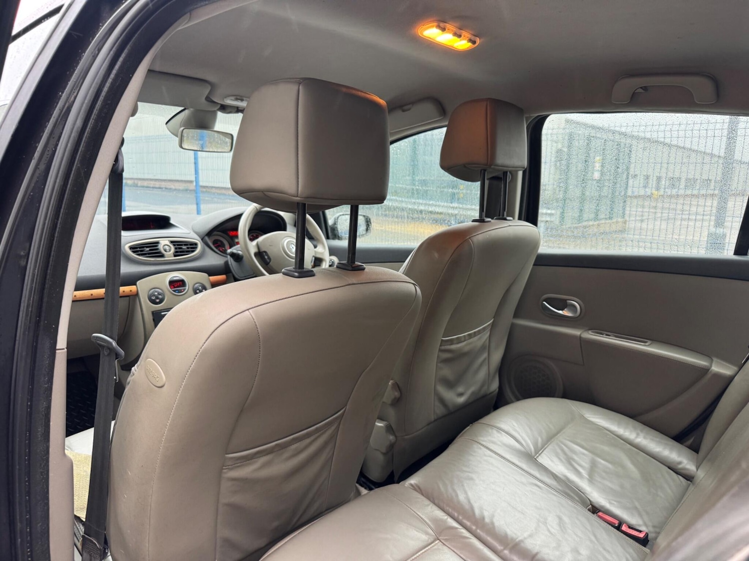 Used Renault Clio 2006 for sale - 77205091: Photo 30