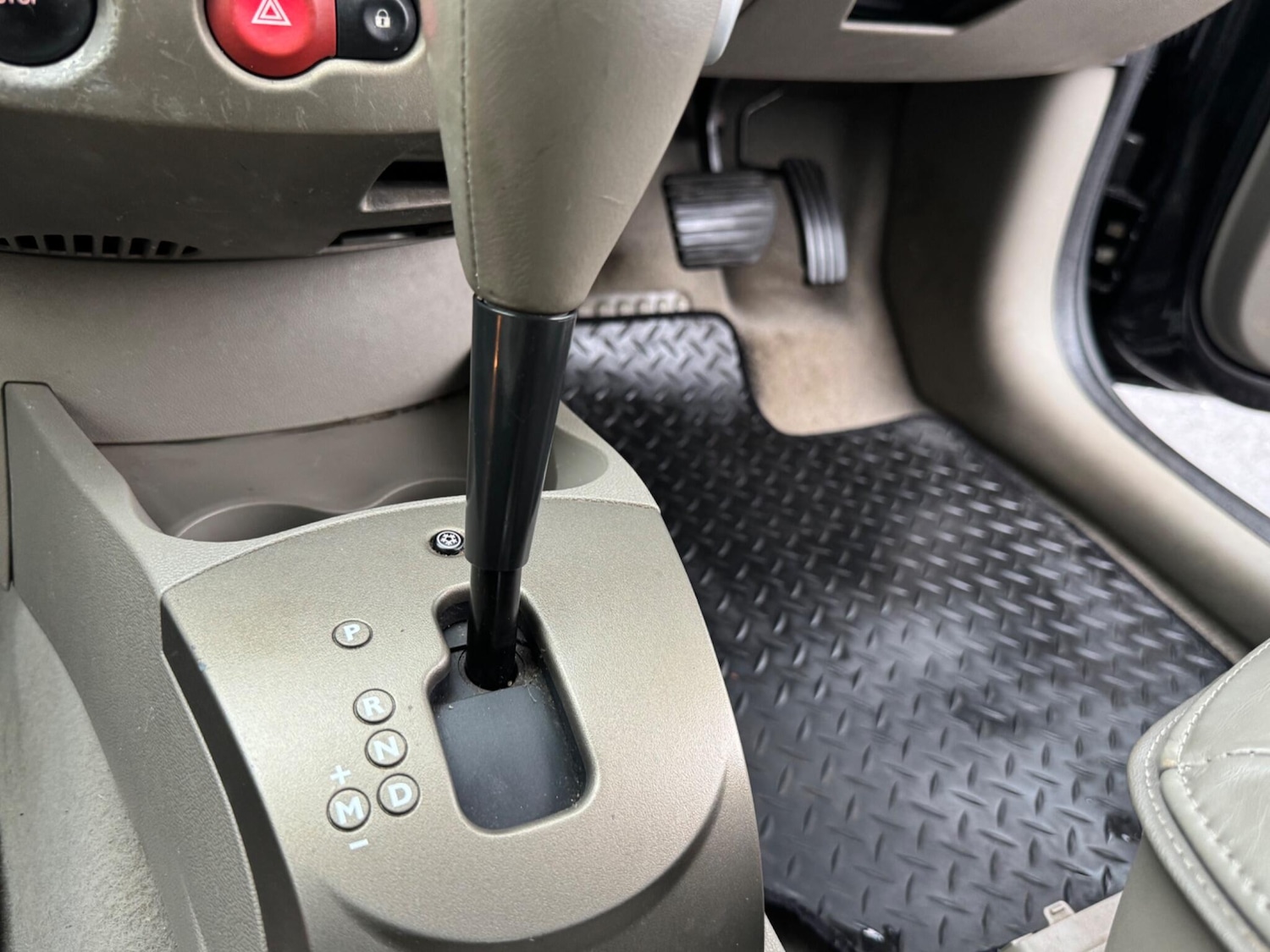 Used Renault Clio 2006 for sale - 77205091: Photo 31