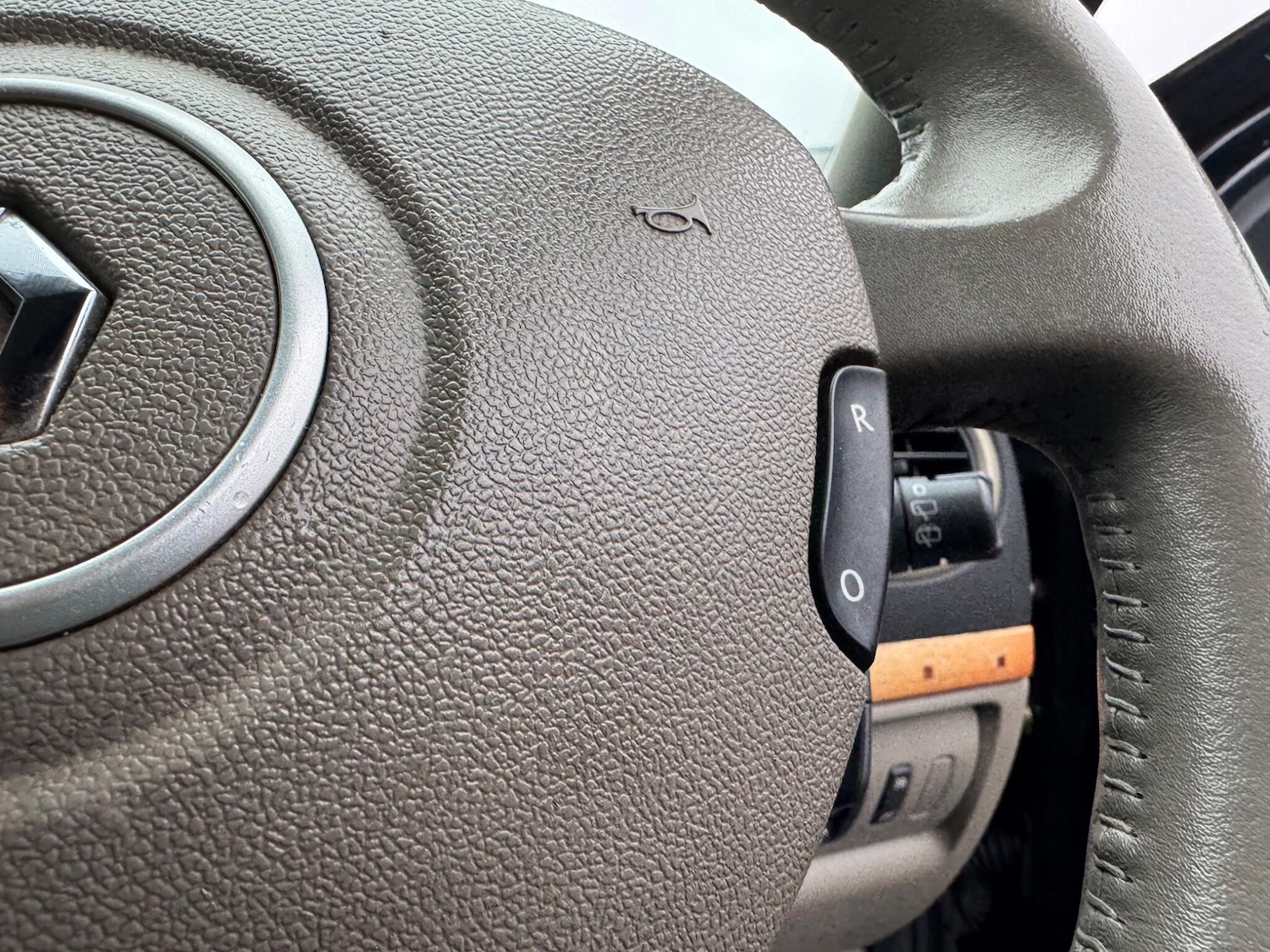 Used Renault Clio 2006 for sale - 77205091: Photo 34