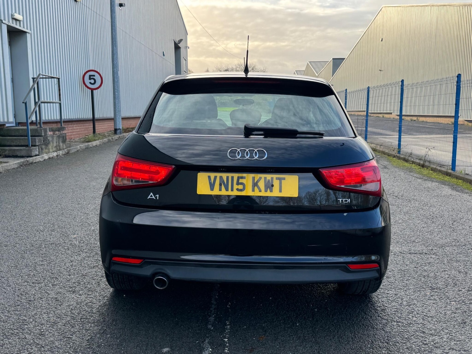 Used Audi A1 2015 for sale - 77205098: Photo 10