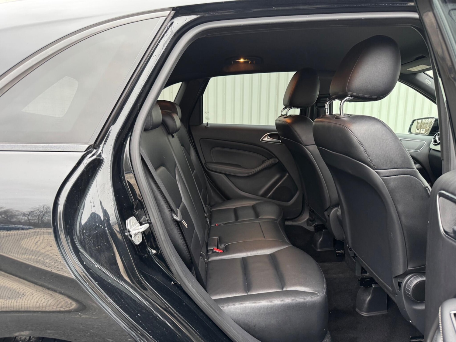 Used Mercedes-Benz B Class 2012 for sale - 77205093: Photo 26