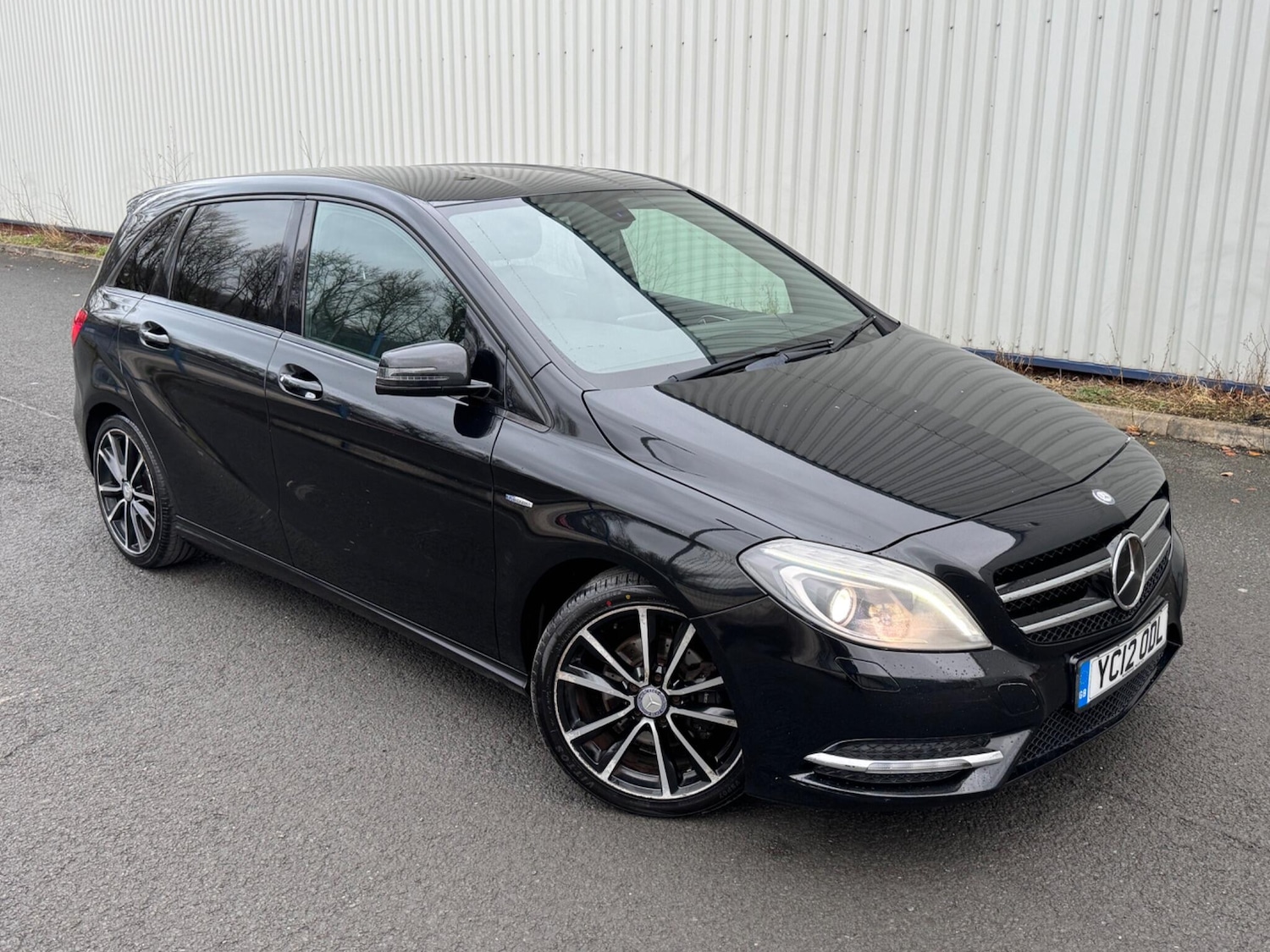 Used Mercedes-Benz B Class 2012 for sale - 77205093: Photo 37