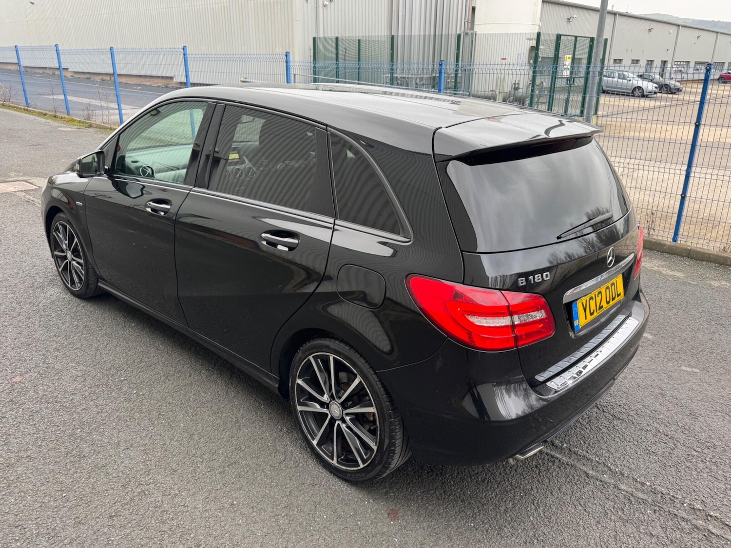 Used Mercedes-Benz B Class 2012 for sale - 77205093: Photo 8