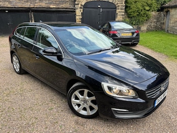 Used Volvo V60 2014 for sale - 79039244: Photo