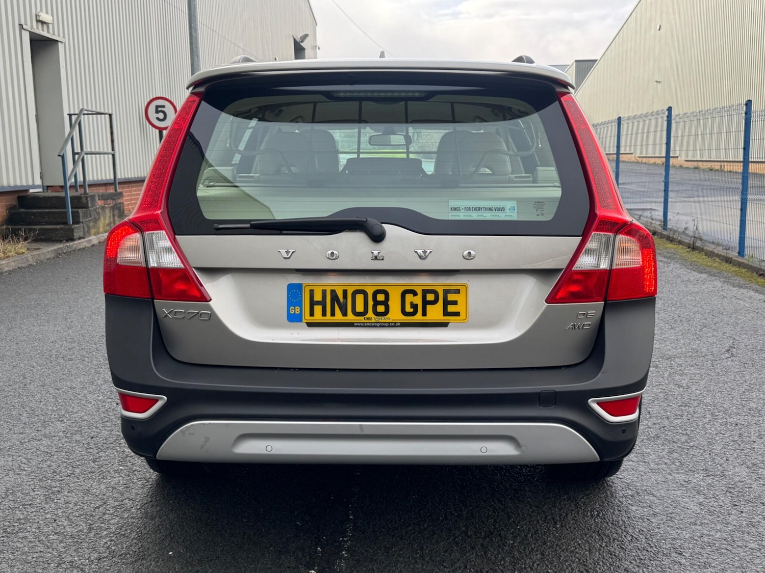 Used Volvo XC70 for sale - 77824191: Photo 12