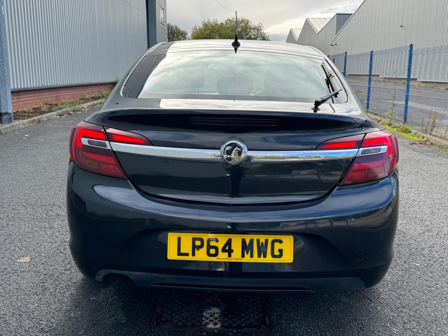 Used Vauxhall Insignia 2015 for sale - 77205080: Photo 12