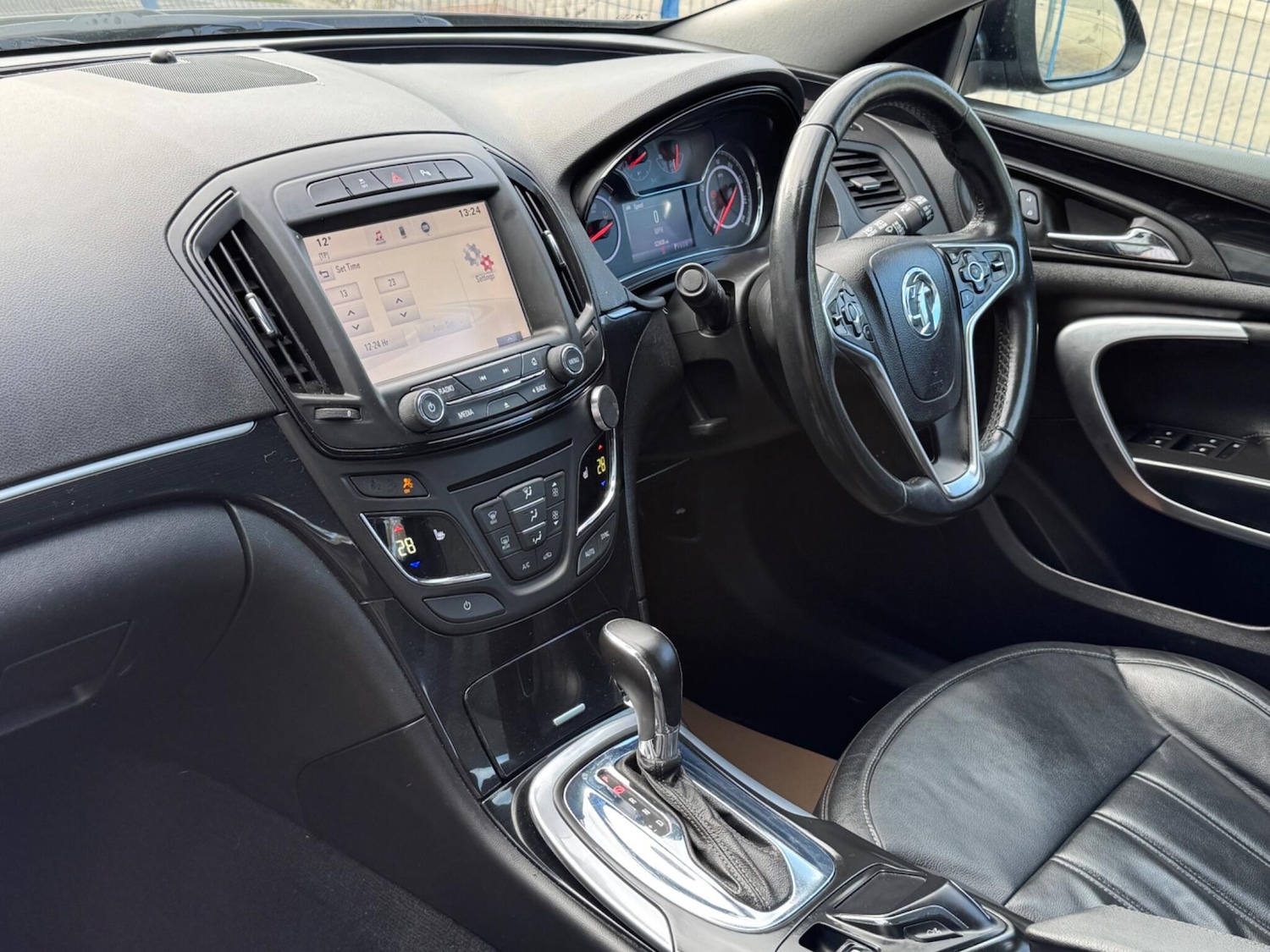 Used Vauxhall Insignia 2015 for sale - 77205080: Photo 22