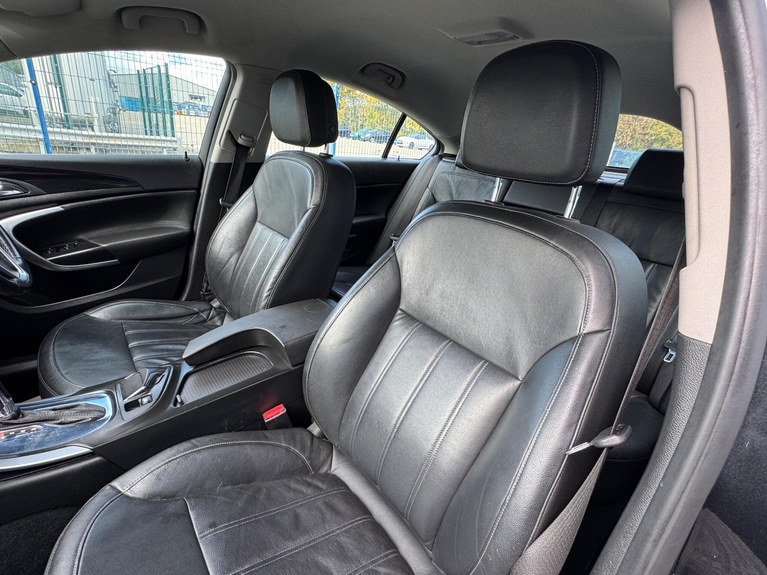 Used Vauxhall Insignia 2015 for sale - 77205080: Photo 29