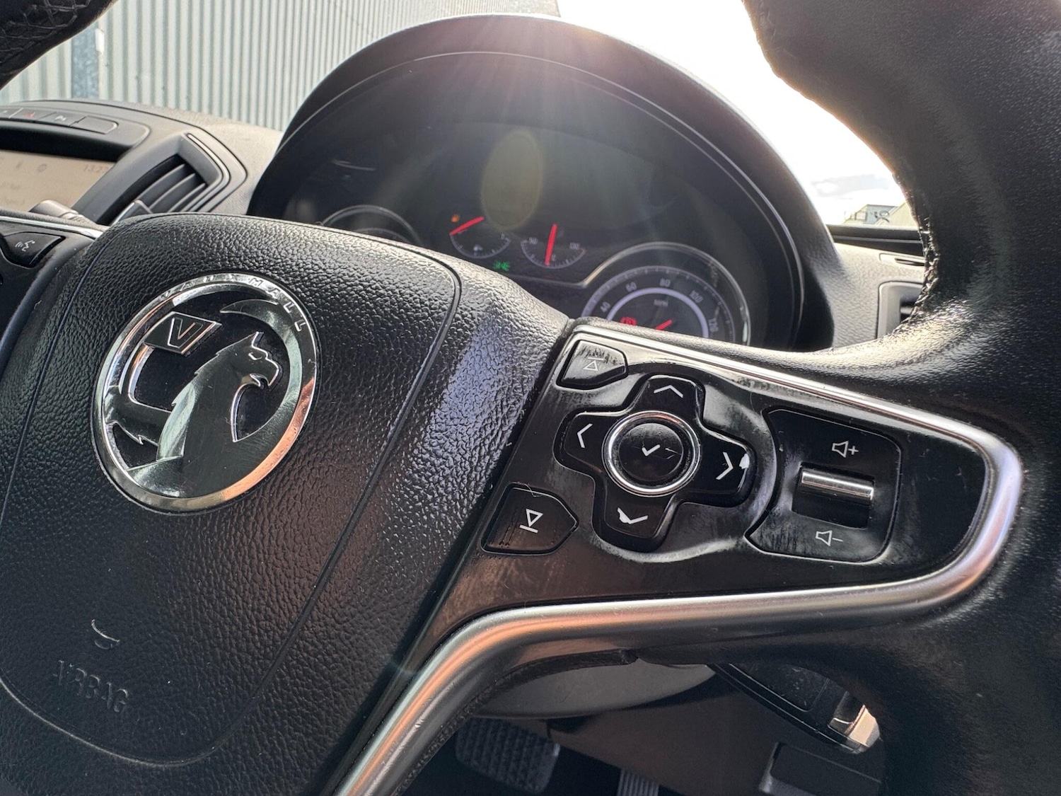 Used Vauxhall Insignia 2015 for sale - 77205080: Photo 39