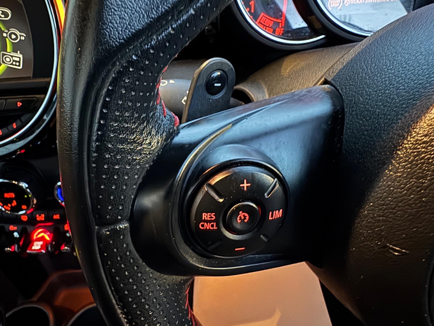 Used MINI Hatch 2016 for sale - 77229922: Photo 33