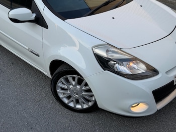 Used Renault Clio 2010 for sale - 79180724: Photo