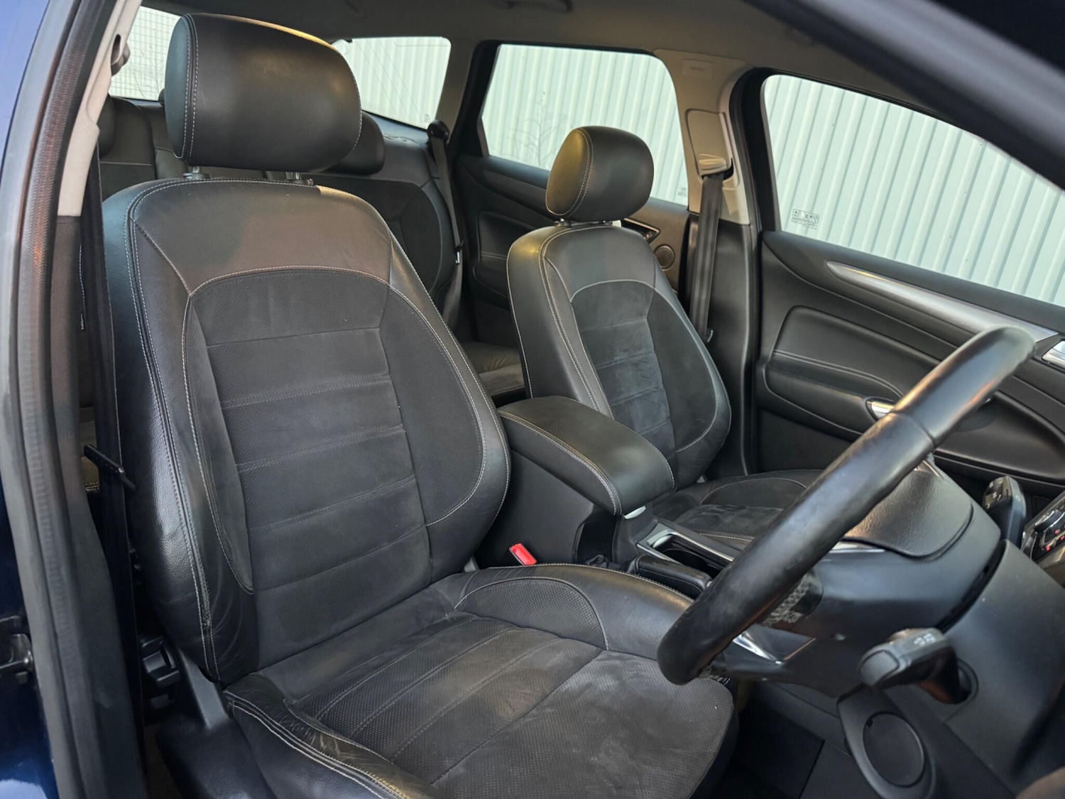 Used Ford Mondeo 2011 for sale - 77205077: Photo 20