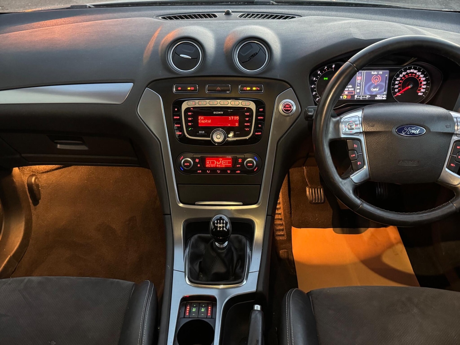 Used Ford Mondeo 2011 for sale - 77205077: Photo 28