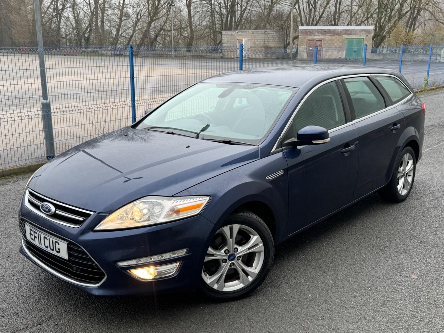 Used Ford Mondeo 2011 for sale - 77205077: Photo 3