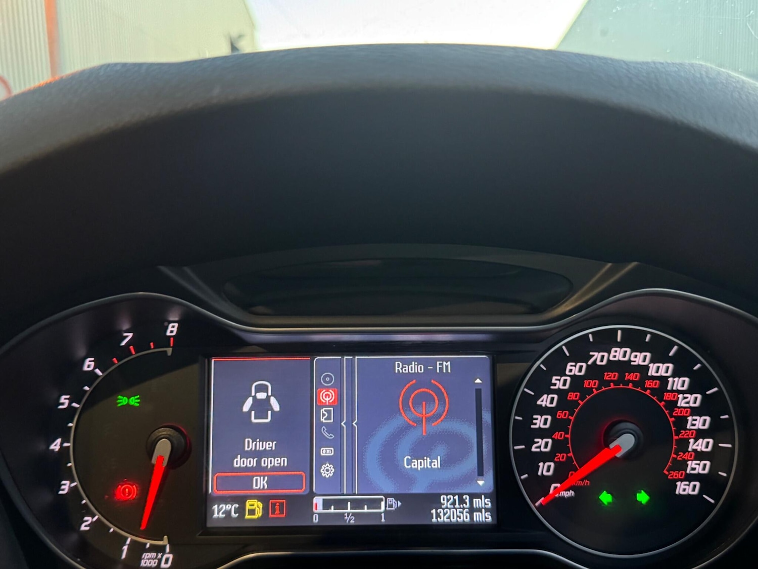 Used Ford Mondeo 2011 for sale - 77205077: Photo 33