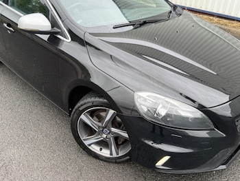 Used Volvo V40 2016 for sale - 78609480: Photo