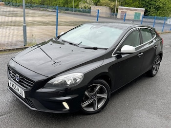 Used Volvo V40 2016 for sale - 78609480: Photo