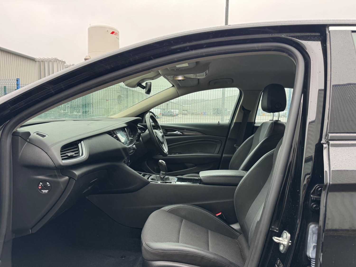 Used Vauxhall Insignia 2018 for sale - 77387630: Photo 25