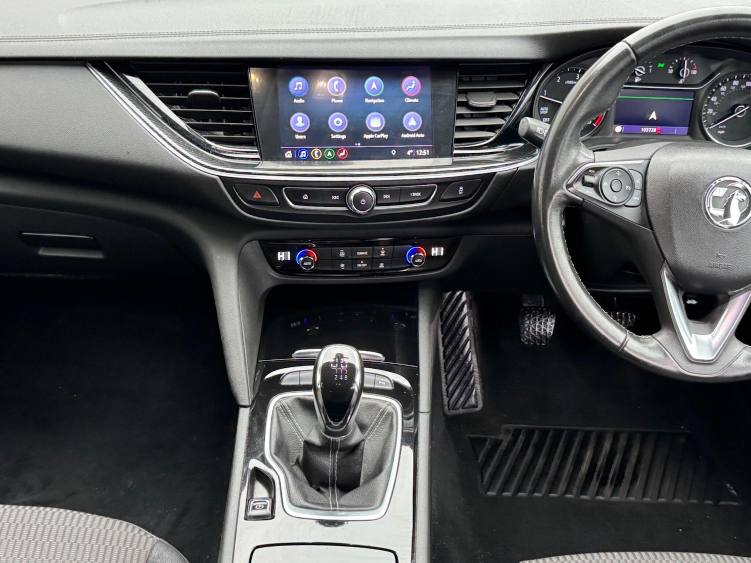 Used Vauxhall Insignia 2018 for sale - 77387630: Photo 28