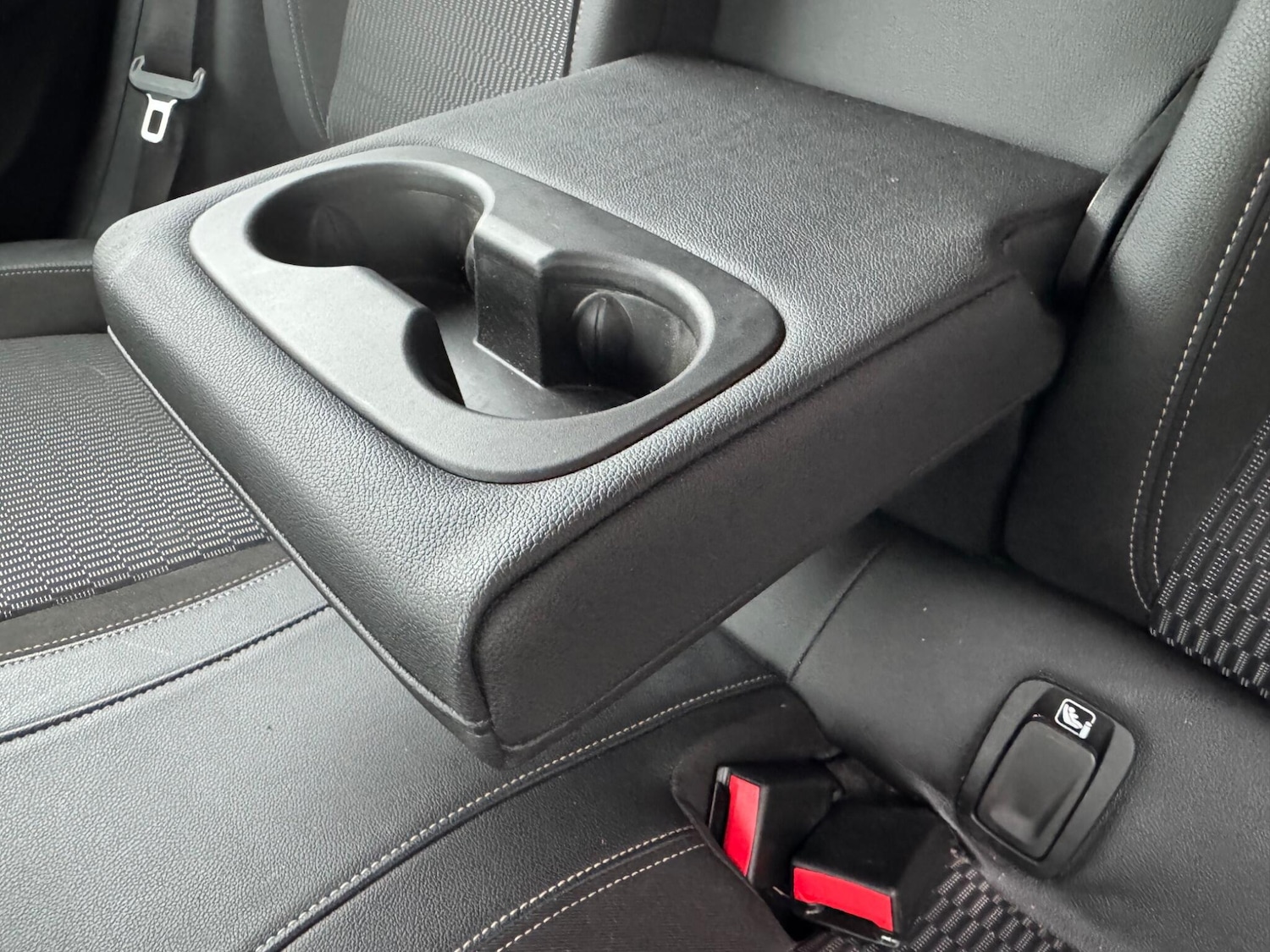 Used Vauxhall Insignia 2018 for sale - 77387630: Photo 29