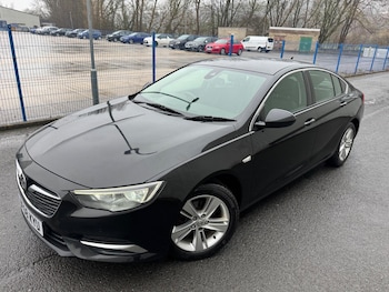 Used Vauxhall Insignia 2018 for sale - 77387630: Photo
