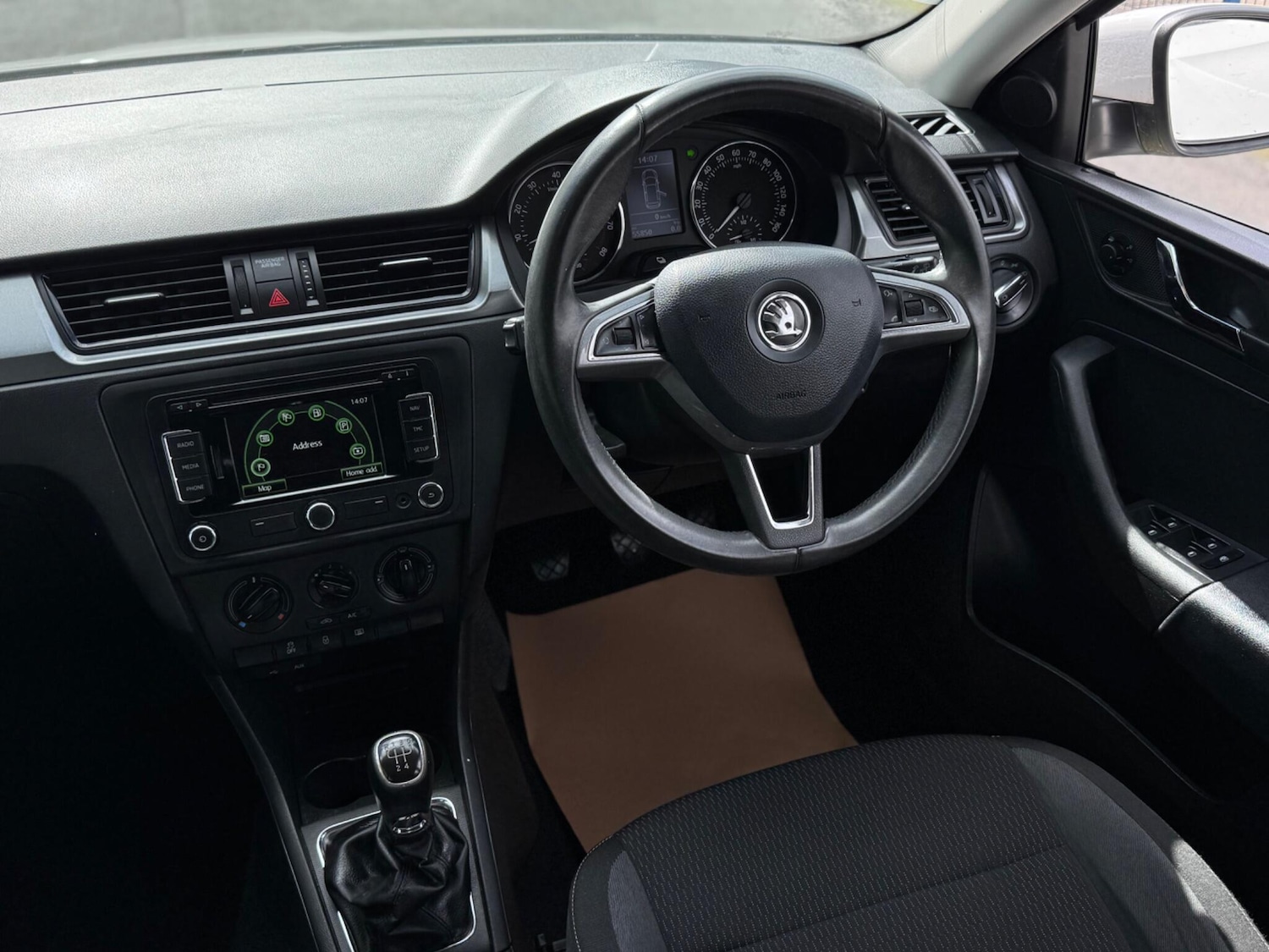 Used Skoda Rapid Spaceback 2014 for sale - 78141520: Photo 20