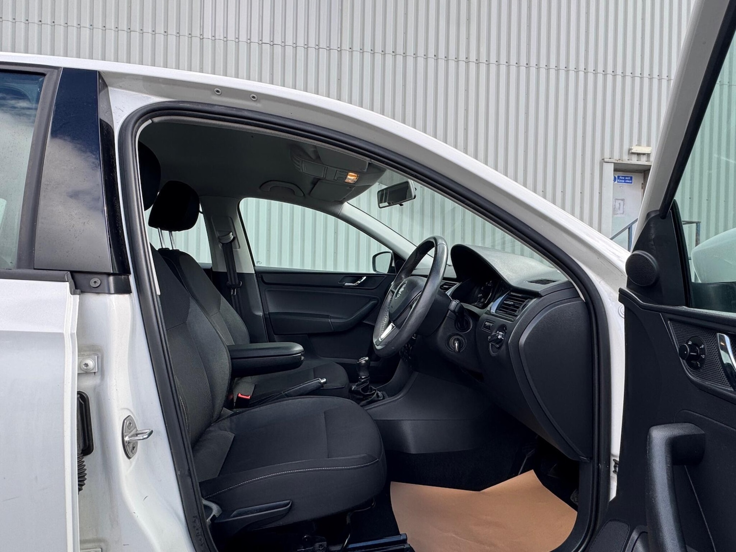 Used Skoda Rapid Spaceback 2014 for sale - 78141520: Photo 21