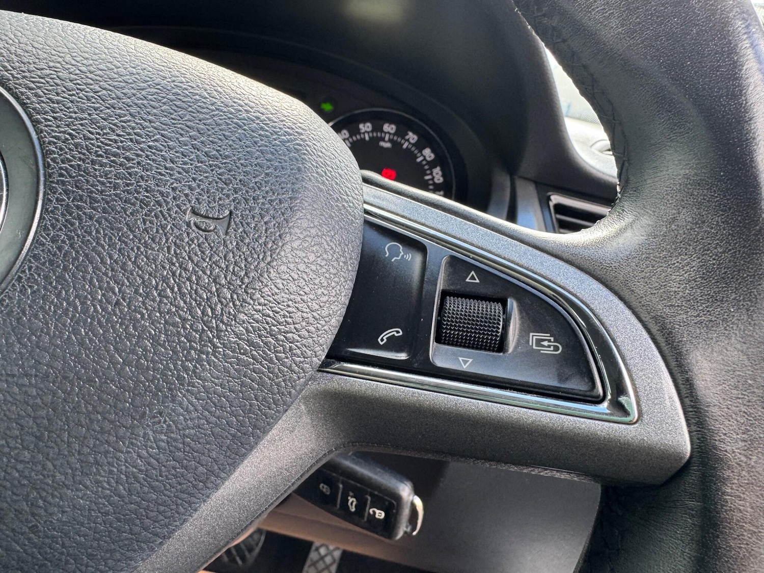 Used Skoda Rapid Spaceback 2014 for sale - 78141520: Photo 36