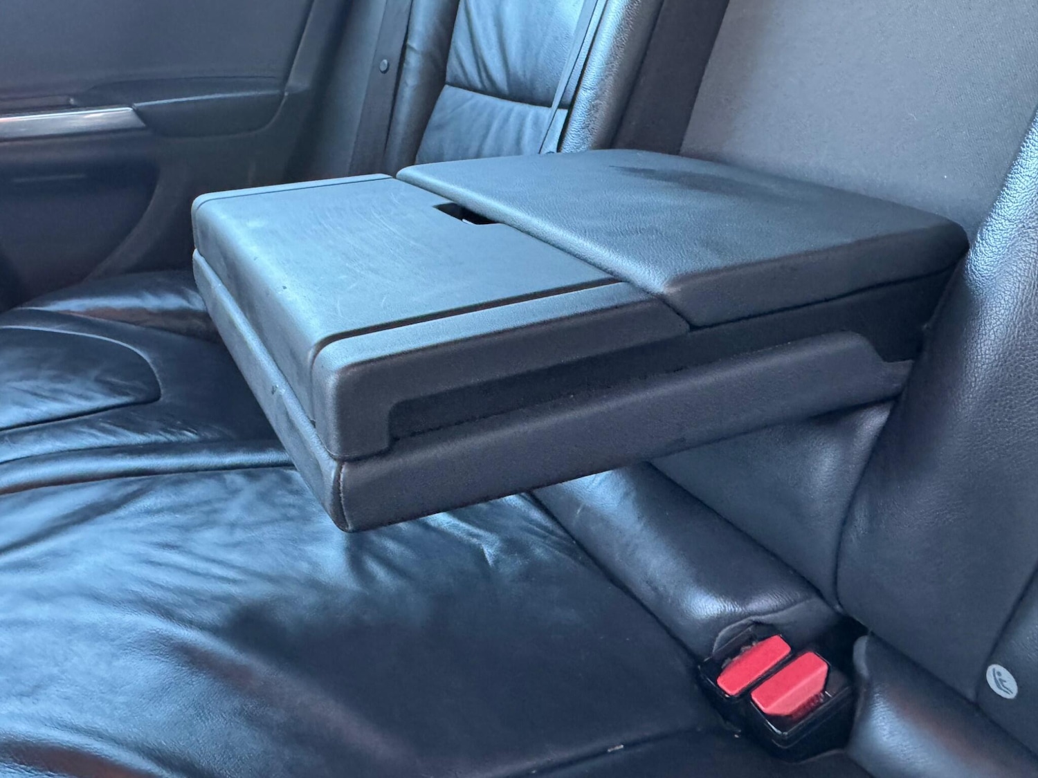 Used Volvo V60 2012 for sale - 78171045: Photo 30