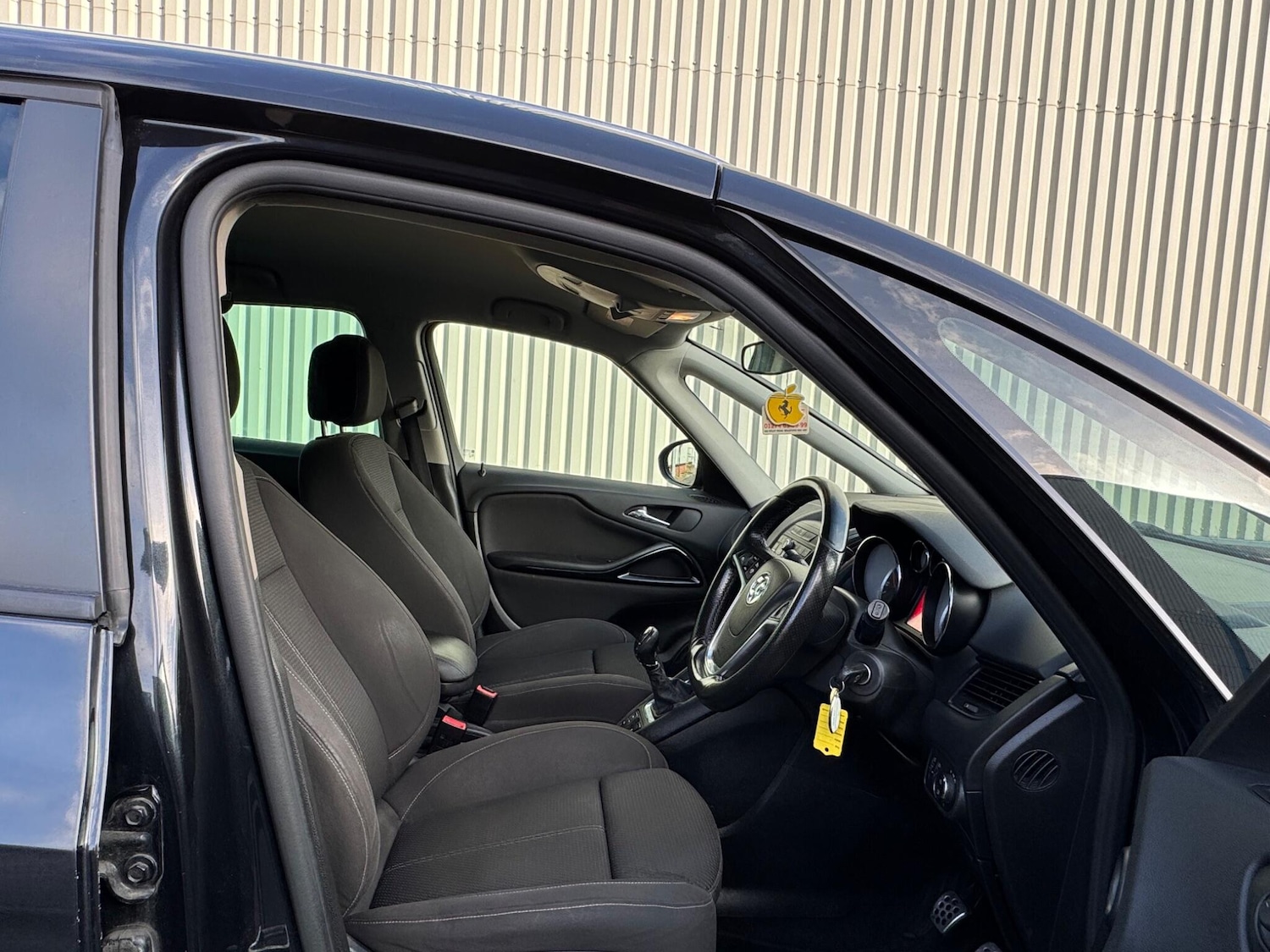 Used Vauxhall Zafira 2016 for sale - 78171191: Photo 21