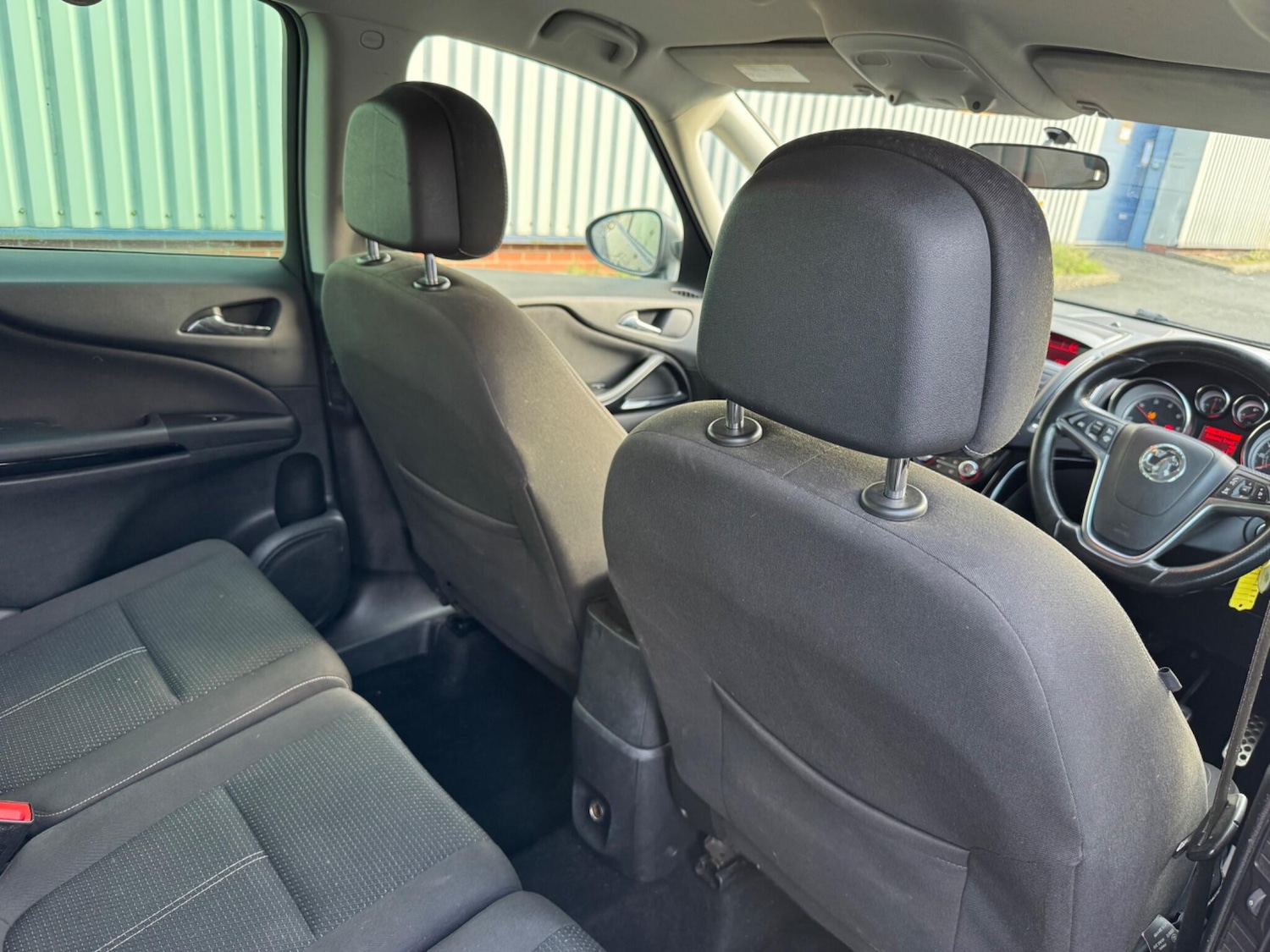 Used Vauxhall Zafira 2016 for sale - 78171191: Photo 29